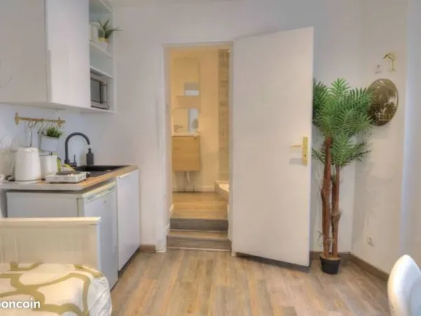 A louer studio 16m2