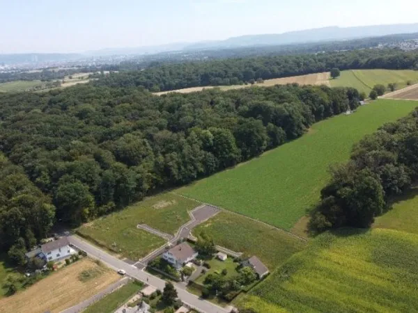Terrain 642 m²