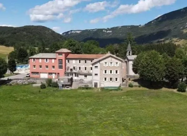 Propriété de caractère d'environ 800 m2 avec vue panoramique