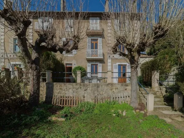Appartement 5 pièces 94 m²