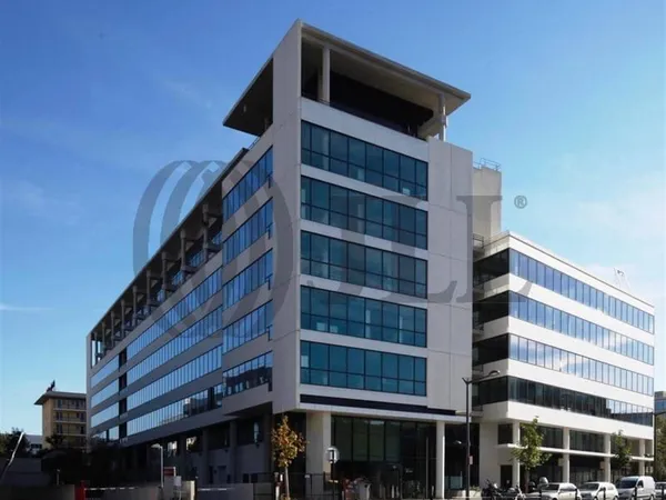Bureau 1545 m²