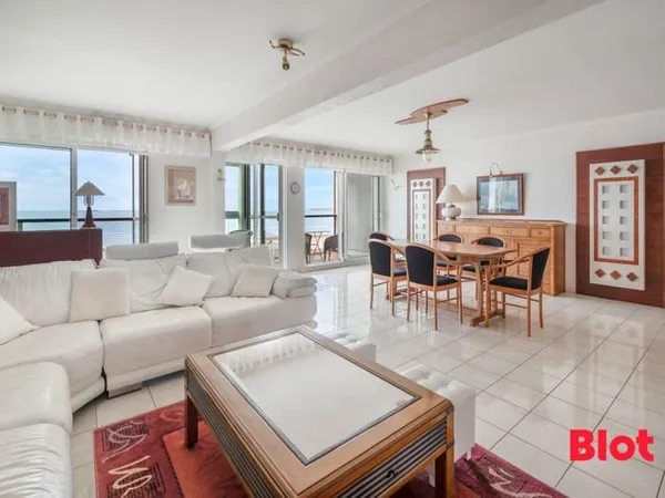 Face mer à Pornichet : appartement 3 chambres avec terrasses et vue panoramique