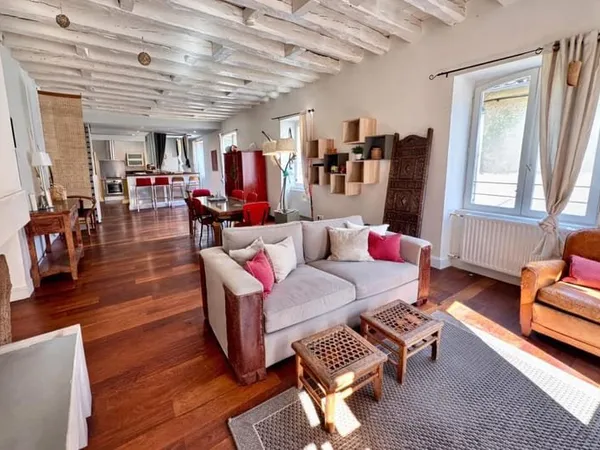 ✨ Duplex de charme en plein coeur de Dax - 141 m² d'élégance et de confort