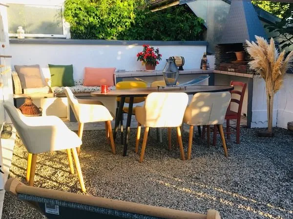 🏡 Maison rénovée 3 chambres avec jardin, véranda et bureau - Lagor centre