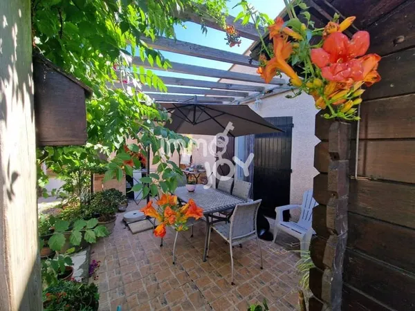 Maison de plain-pied 6 pièces 145 m²