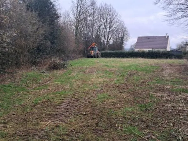 Terrain 1308 m²