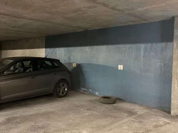Place de parking sous-sol hyper-centre