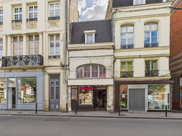 Immeuble de rapport 120 m²