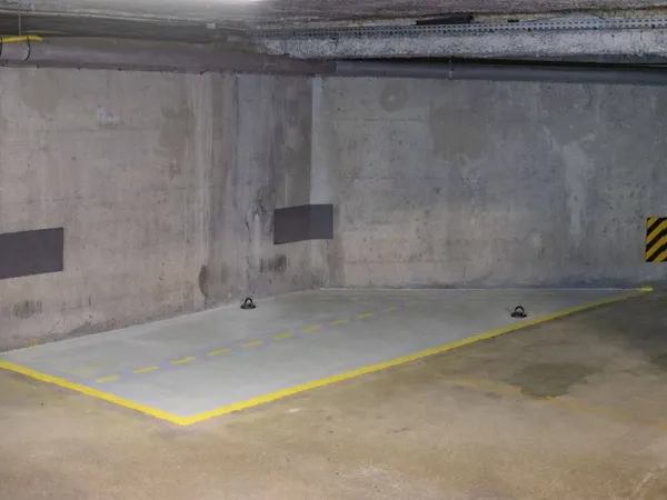 Parking 20 m²