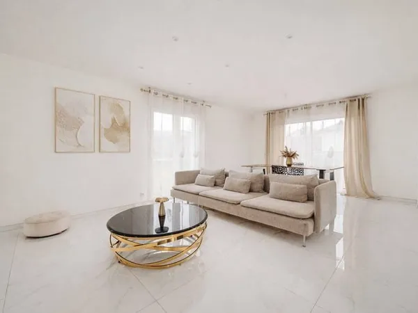 Maison de plain-pied 4 pièces 123 m²