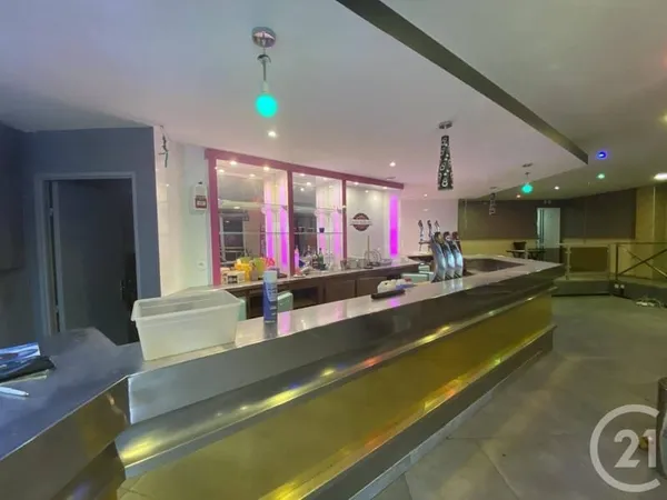 Maison 1 pièce 160 m²