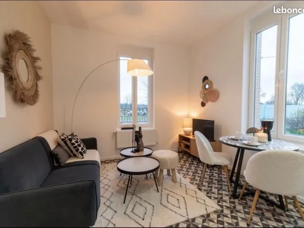 ⭐ T1 meublé 30 m² - Métro D - Vue parc - Tout inclus - 895 CC