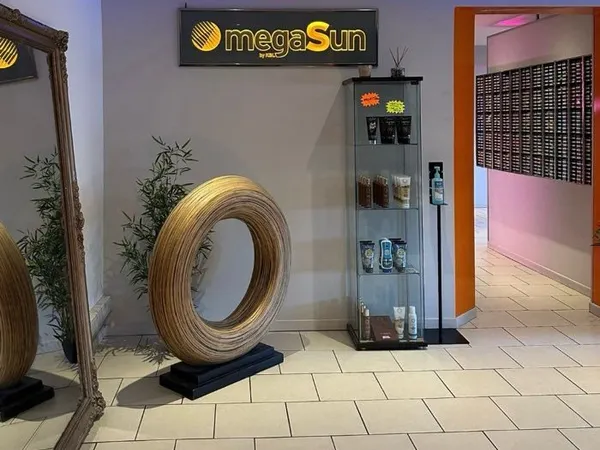 Fonds de commerce centre de bronzage Megasun + esthétique - Étampes