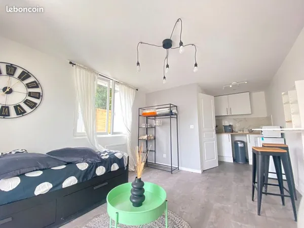 Studio 1 pièce 20 m²