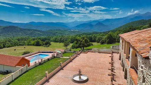 Propriété 9 pièces 441 m²