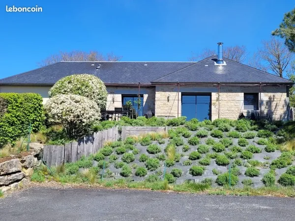Maison 222 m² - 6 pièces