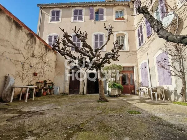 Maison 14 pièces 351 m²
