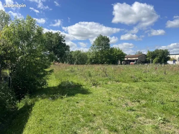 Terrain 1 100 m² Martillac