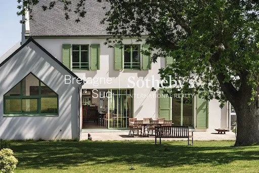 Maison 9 pièces 224 m²
