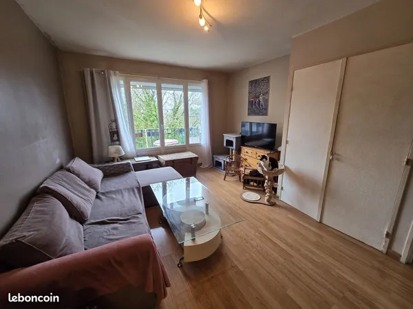 Studio 1 pièce 32 m²