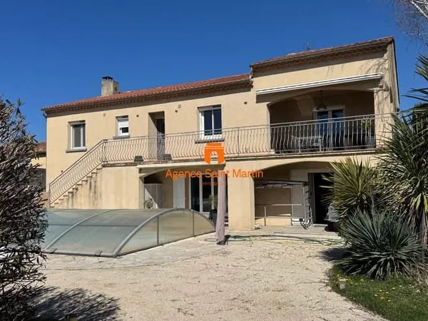 Superbe maison familiale de 7 pièces à vendre à Montélimar - Rare sur le marché !