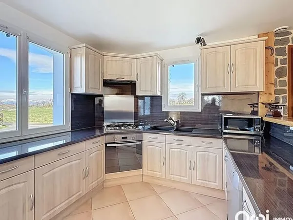 Maison 4 pièces 127 m²