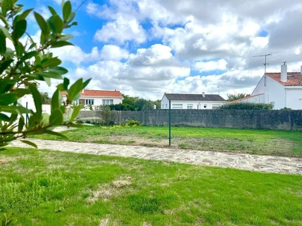 Terrain viabilisé 340m²