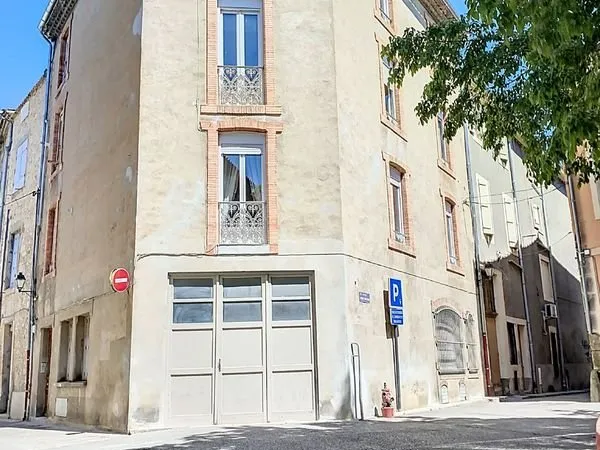 Immeuble 14 pièces 320 m²