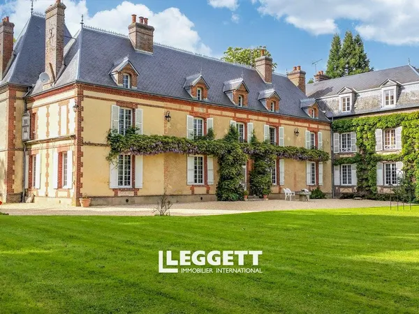 Château 27 pièce(s), ST ANTONIN DE SOMMAIRE