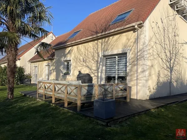 Maison 6 pièces 120 m²