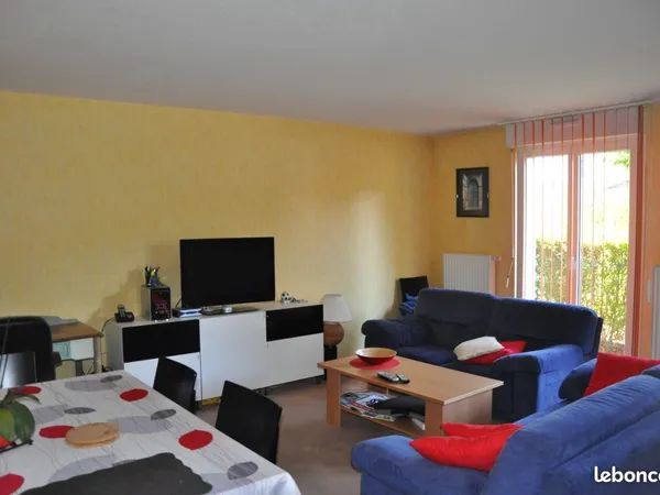 Particulier loue appartement F3