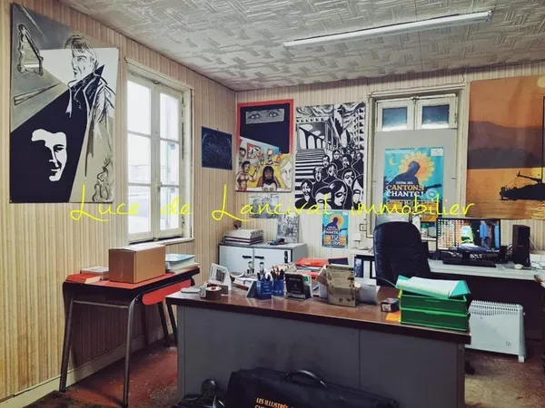 Local professionnel 500 m²