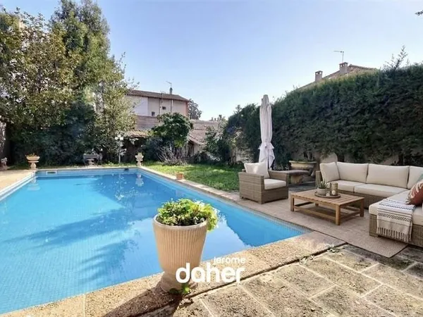 Maison 5 pièces 170 m²
