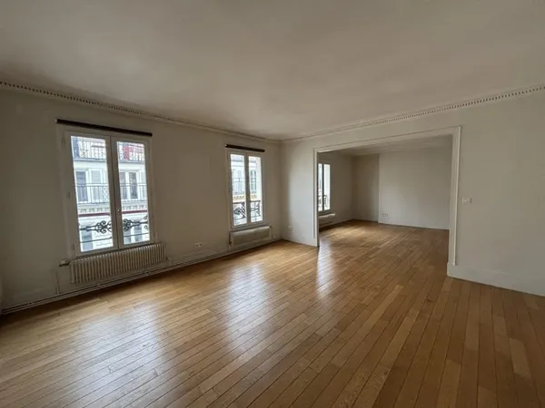 APPARTEMENT- 3/4 PIECES- 74m2- PARIS IXème- FOLIES BERGERES