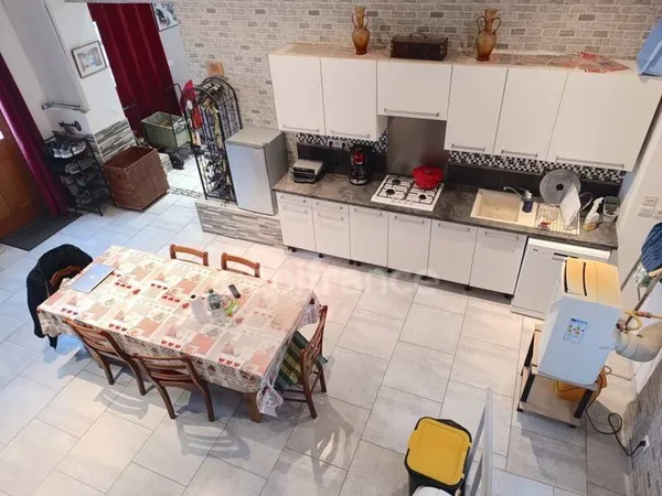 Maison 8 pièces 175 m²
