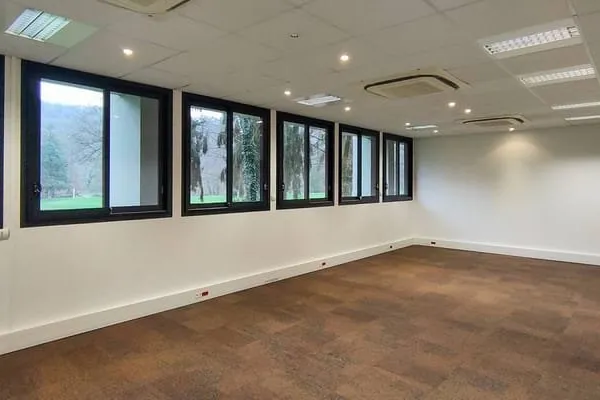 Bureaux 47 m²