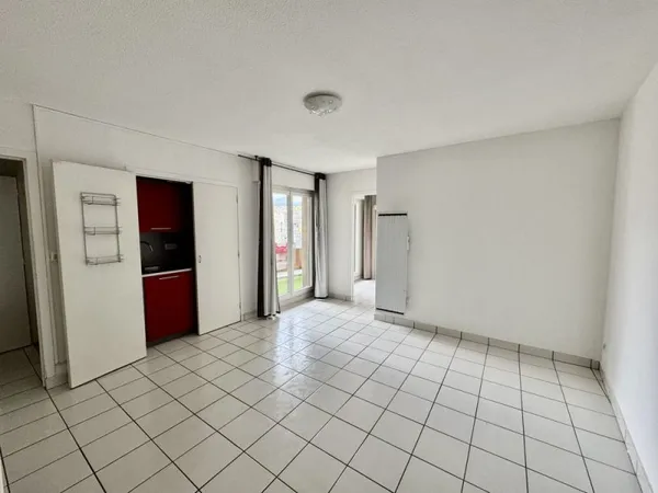 APPARTEMENT T2 38,4m2 avec terrasse
