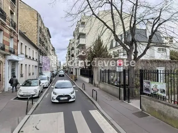Local commercial 68 m²