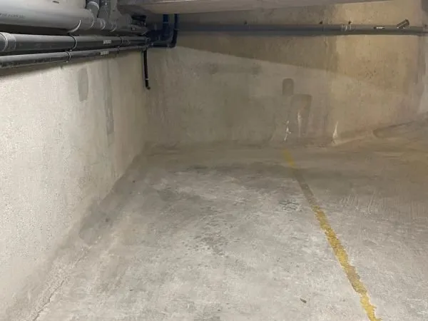 Parking juan les pins a vendre