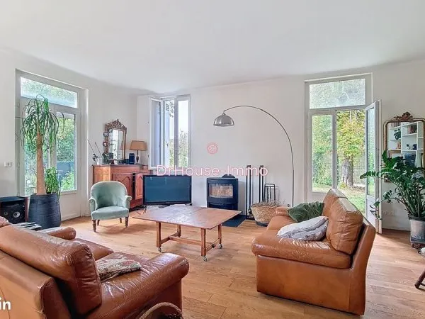 Maison 7 pièces 145 m²