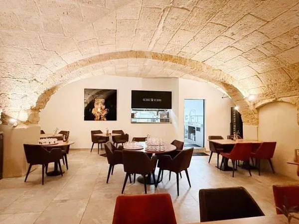 Boutique 350 m²