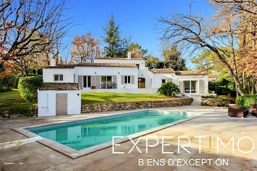 Maison 6 pièces 200 m²