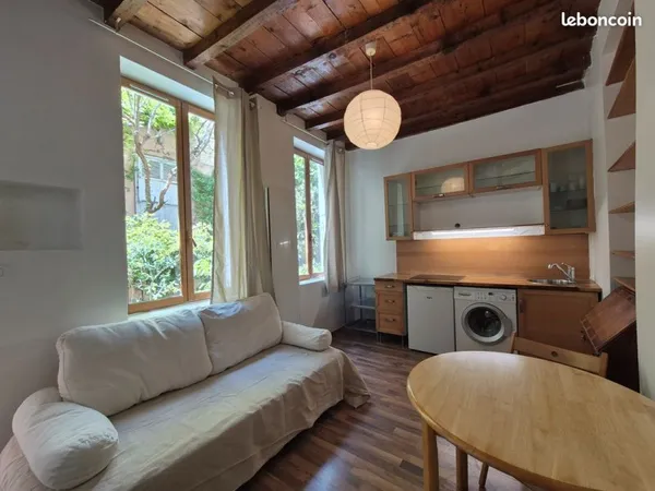 Maison meublée 30m² LYON Croix Rousse