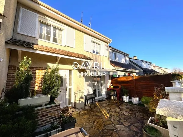 EXCLUSIVITÉ * BELLE AFFAIRE située SECTEUR AGRÉABLE * TRÉS BON R