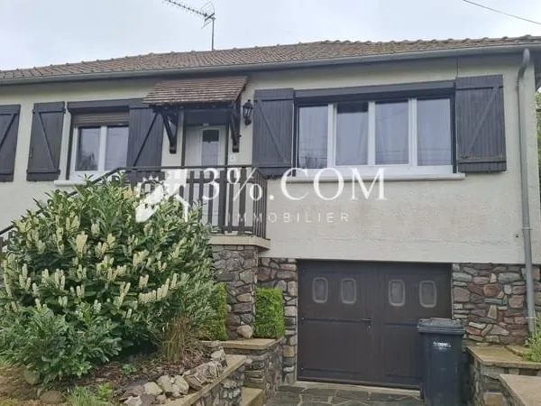 Petite maison ZERO TRAVAUX - 2 CH - garage - jardin