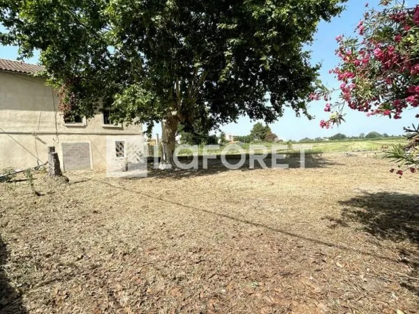Opportunité de Terrain à Construire dans le Hameau de Salier, Arles