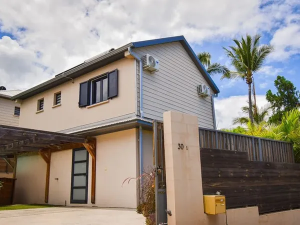 Vente Villa T4 louée - La Saline-les-Bains
