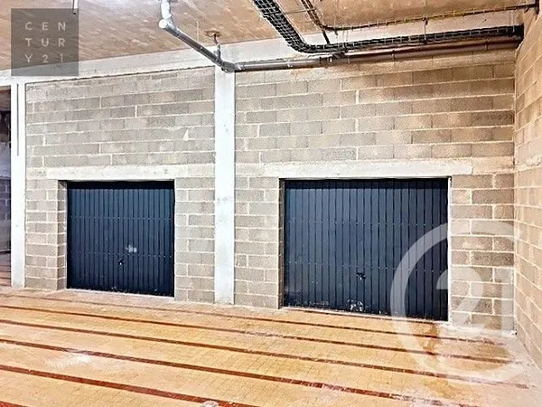 Parking 57 m²