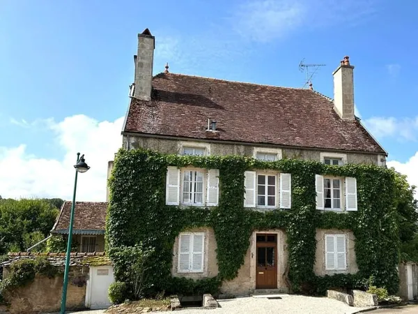Maison 9 pièces 267 m²