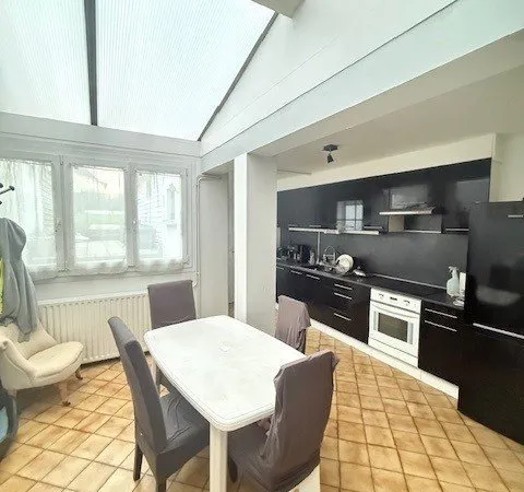 QUARTIER SAINT HONORE MAISON 4 CHAMBRES AVEC JARDIN